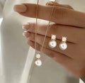 Set de Collar y Aretes con Perla y Zirconia – Elegancia Clásica para Mujer